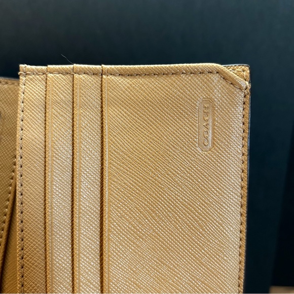 Coach Park Pebbled Leather Turnlock Tan Slim Envelope Wallet VTG EUC - Picture 10 of 15